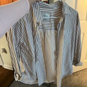 American Eagle Outfitters Men's Casual Striped Shirt - Tan and White